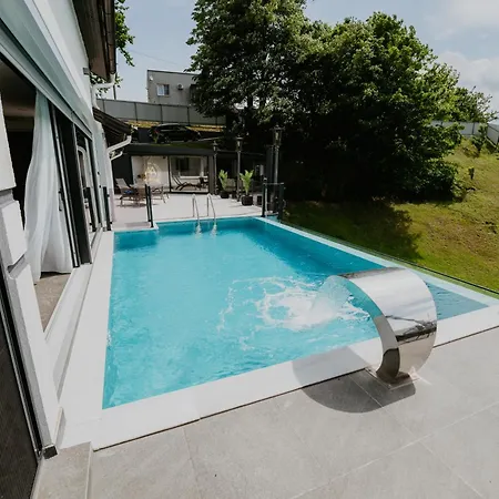 Luxury A&a * Gracanica (Tuzla)