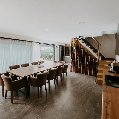 Luxury A&a * Gracanica (Tuzla)