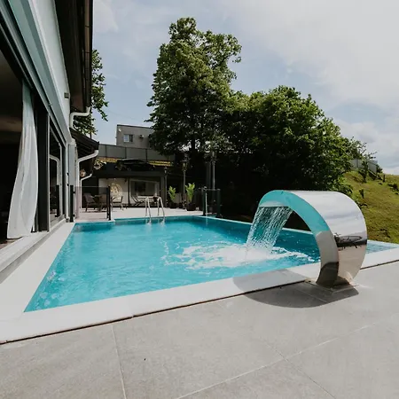 Luxury A&a * Gracanica (Tuzla)